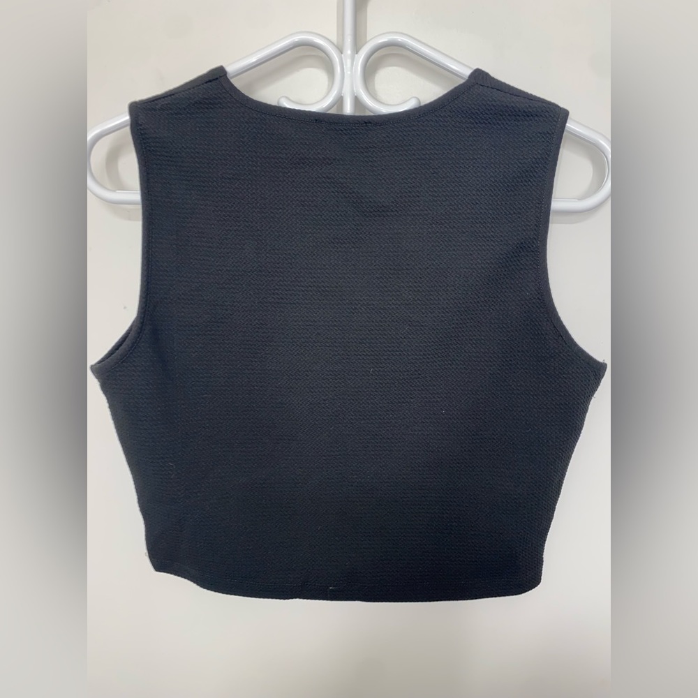 Fitted crop top